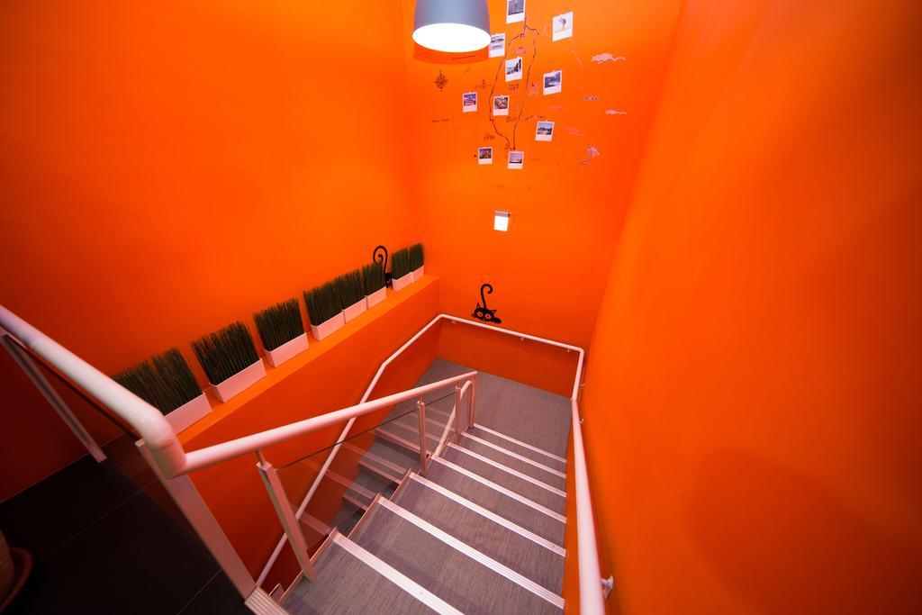 Sleepbox Hostel Taipei Exteriör bild