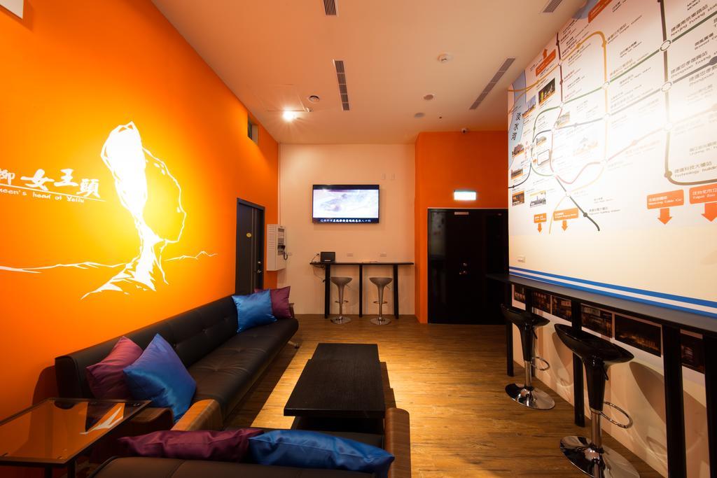 Sleepbox Hostel Taipei Exteriör bild