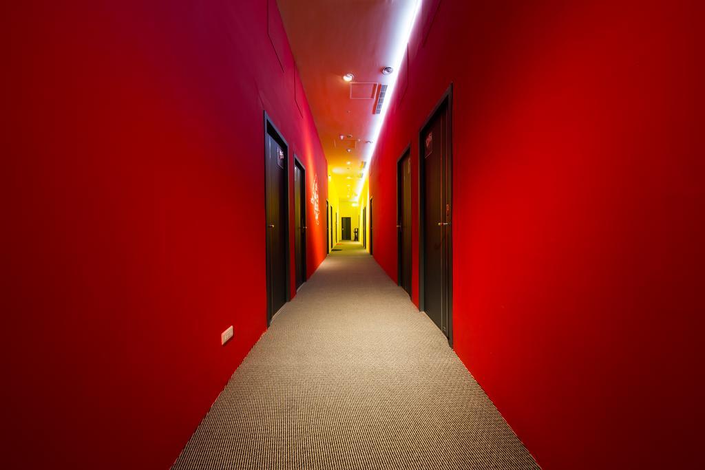 Sleepbox Hostel Taipei Exteriör bild