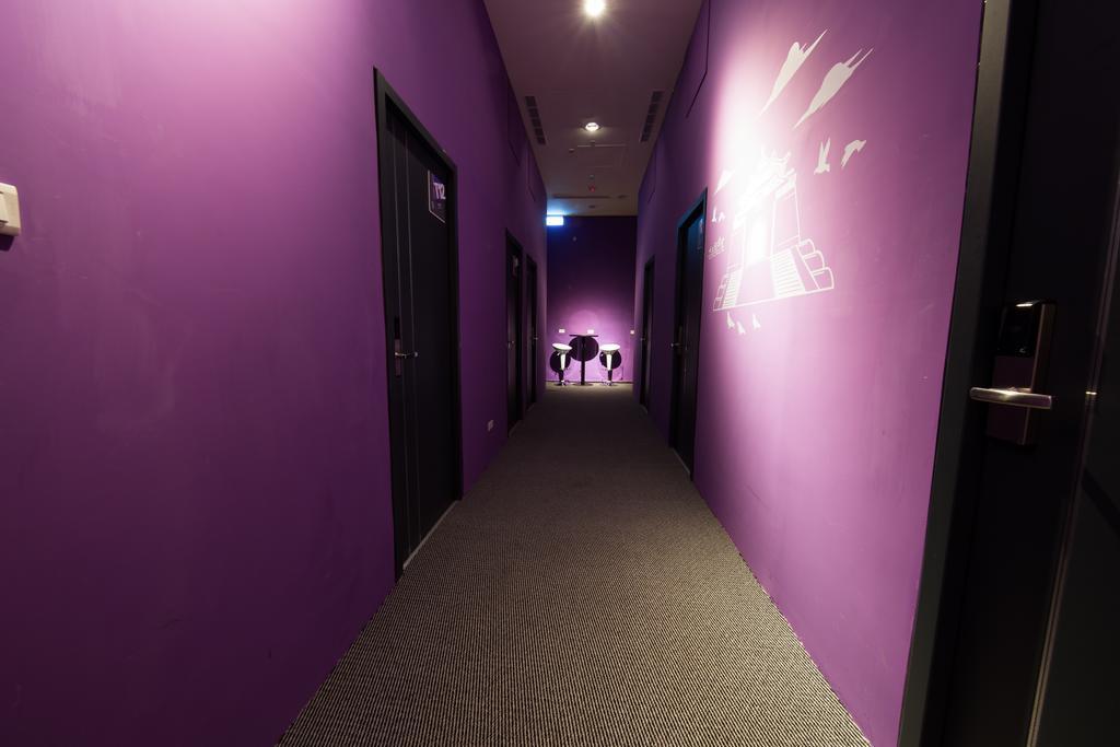 Sleepbox Hostel Taipei Exteriör bild