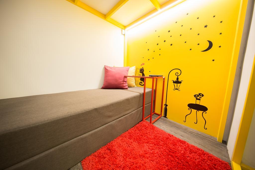 Sleepbox Hostel Taipei Exteriör bild