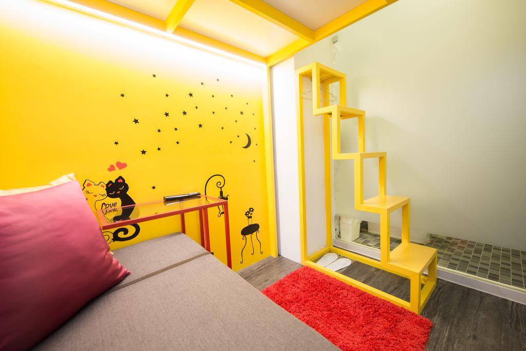 Sleepbox Hostel Taipei Exteriör bild