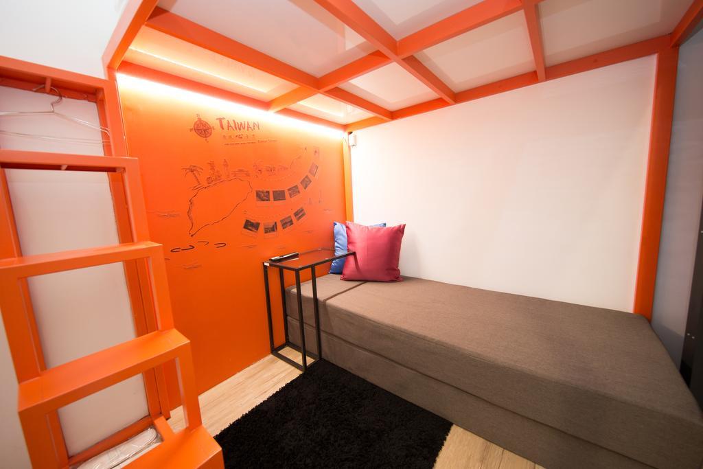 Sleepbox Hostel Taipei Exteriör bild