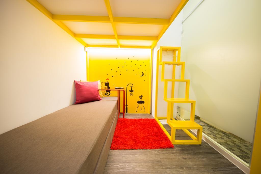 Sleepbox Hostel Taipei Exteriör bild