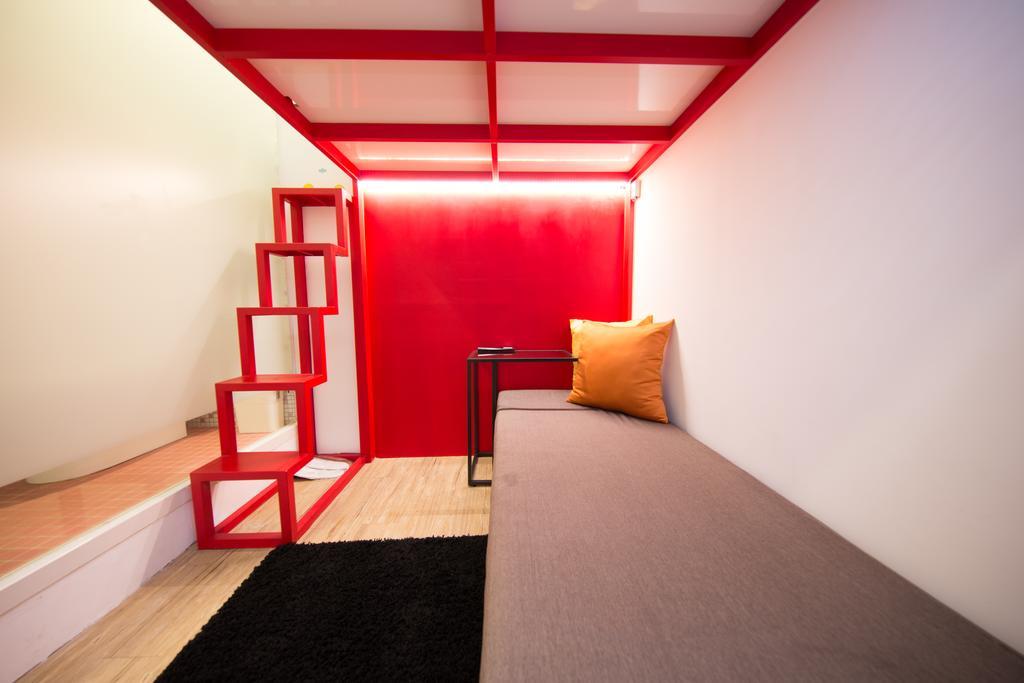 Sleepbox Hostel Taipei Exteriör bild